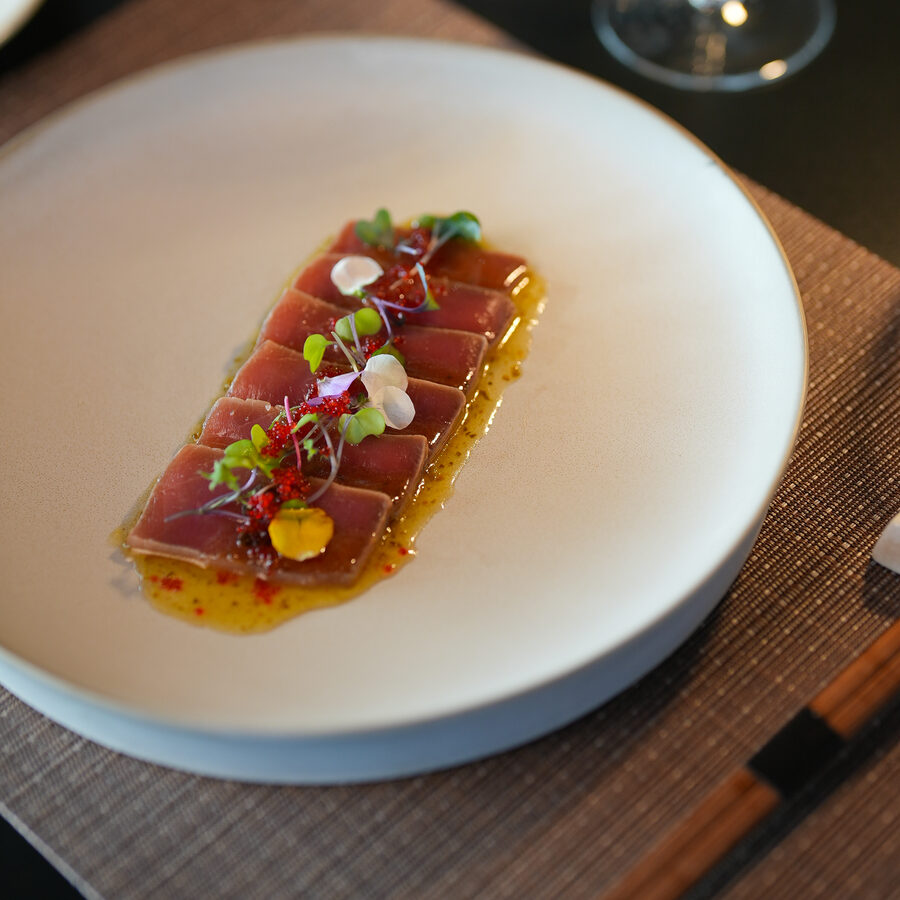 Tuna tataki with citrus and micro greens